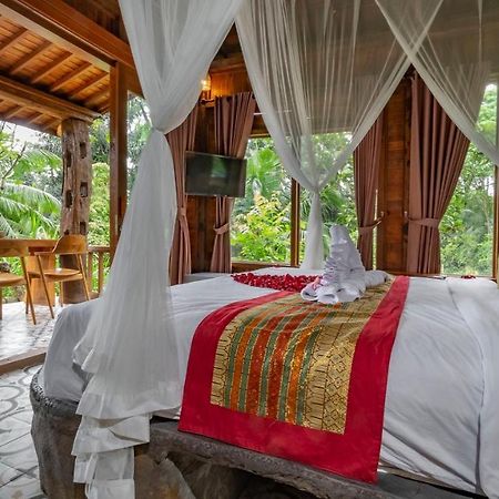 Iyume Villas Tegallalang  Luaran gambar